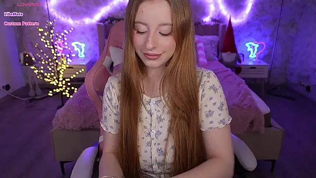 SilverrMoon online show from 02-06-25, 02:00