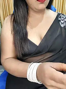 Cute-Raashii online show from 11-22-25, 08:24