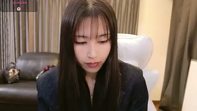 Snapshot of -satomi-jp chatting on 02-02-26, 12:48 -satomi-jp online show from 02-02-26, 12:48