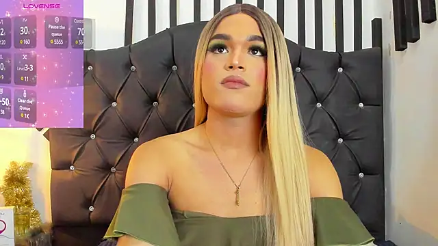 Snapshot of AllisonsweetZ chatting on 01-25-25, 08:10 AllisonsweetZ online show from 01-25-25, 08:10