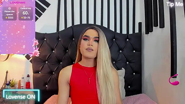 Snapshot of AllisonsweetZ chatting on 03-02-25, 08:18 AllisonsweetZ online show from 03-02-25, 08:18