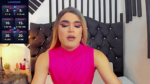 Snapshot of AllisonsweetZ chatting on 03-17-25, 08:09 AllisonsweetZ online show from 03-17-25, 08:09