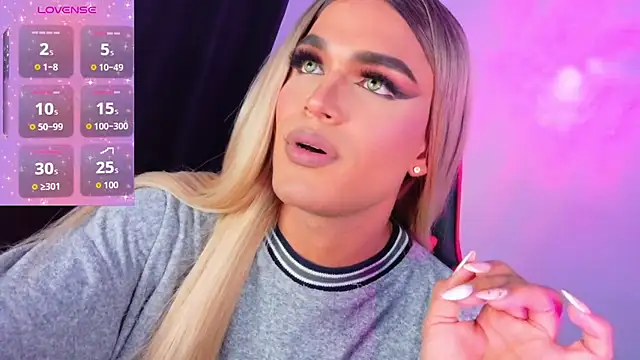 Snapshot of AllisonsweetZ chatting on 11-17-25, 08:47 AllisonsweetZ online show from 11-17-25, 08:47