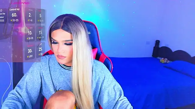 Snapshot of AllisonsweetZ chatting on 03-25-26, 04:35 AllisonsweetZ online show from 03-25-26, 04:35