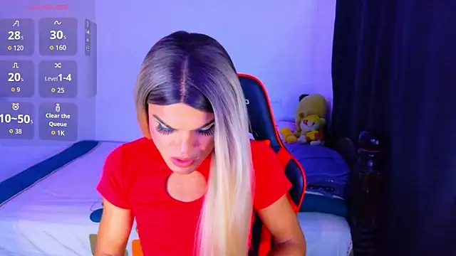 Snapshot of AllisonsweetZ chatting on 04-19-26, 03:22 AllisonsweetZ online show from 04-19-26, 03:22