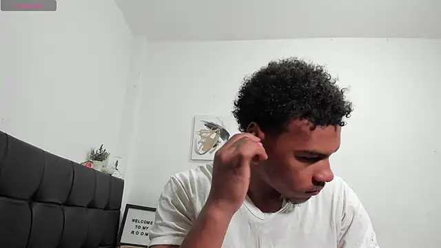 RoddyRich11 online show from 12-19-25, 12:23