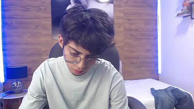 jhoellx online show from 03-04-25, 12:33