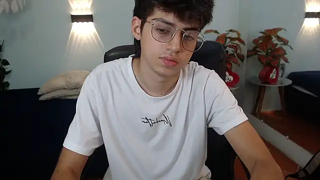 jhoellx online show from 10-28-25, 08:11