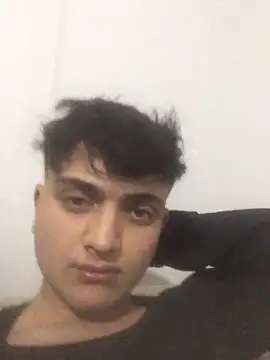 boy 3835 online show from 03-05-25, 10:21