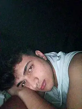 boy 3835 online show from 03-17-25, 03:47