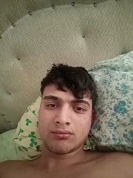 boy 3835 online show from 03-19-25, 01:51