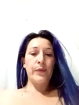 Snapshot of sophie_banger chatting on 01-05-25, 06:56 sophie banger online show from 01-05-25, 06:56