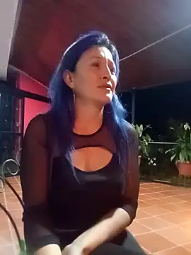 Snapshot of sophie_banger chatting on 01-10-25, 01:42 sophie banger online show from 01-10-25, 01:42