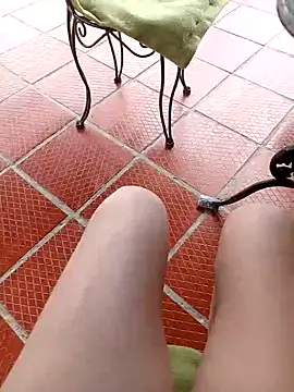 Snapshot of sophie_banger chatting on 02-15-25, 10:31 sophie banger online show from 02-15-25, 10:31