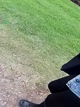 Snapshot of sophie_banger chatting on 11-06-25, 05:03 sophie banger online show from 11-06-25, 05:03