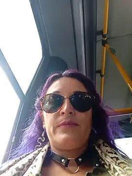 Snapshot of sophie_banger chatting on 11-20-25, 07:24 sophie banger online show from 11-20-25, 07:24