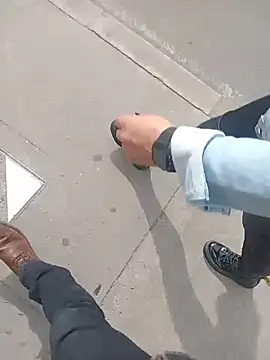 sophie banger online show from 04-23-26, 07:49