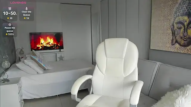 Missbeloved online show from 12-18-25, 09:54