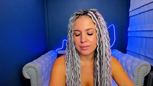 rock n roxy online show from 10-24-25, 01:24