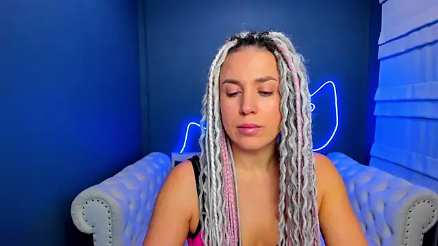 rock n roxy online show from 11-24-25, 01:38