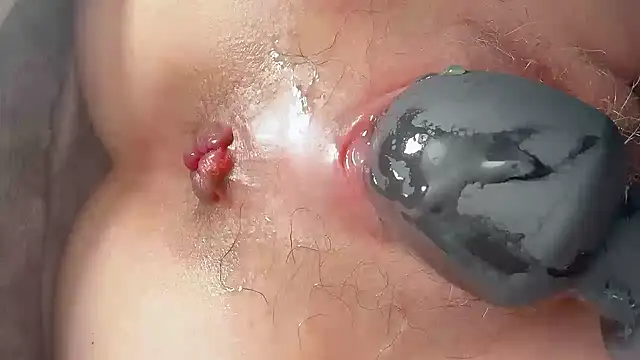 Krismil3 online show from 02-06-25, 07:02