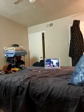 Snapshot of big8dall chatting on 12-14-25, 02:50 big8dall online show from 12-14-25, 02:50