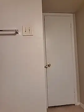 Snapshot of big8dall chatting on 12-19-25, 03:24 big8dall online show from 12-19-25, 03:24