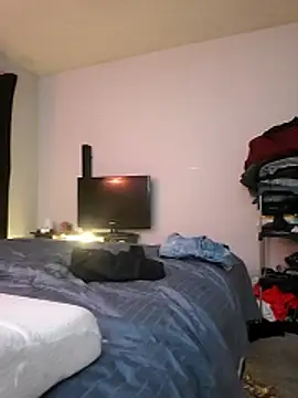 Snapshot of big8dall chatting on 12-21-25, 02:19 big8dall online show from 12-21-25, 02:19