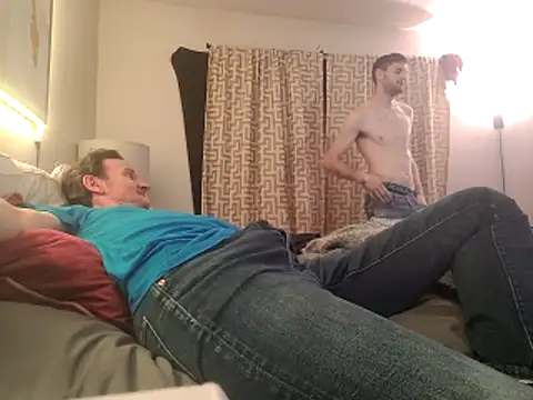 Snapshot of big8dall chatting on 02-19-26, 03:24 big8dall online show from 02-19-26, 03:24