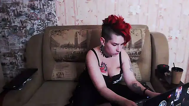 Miya Wey  online show from 10-18-25, 06:30