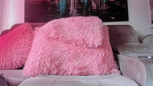 Cielo 999 online show from 04-30-26, 12:00