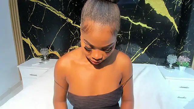 Snapshot of CarlieLyn chatting on 01-15-26, 07:17 CarlieLyn online show from 01-15-26, 07:17