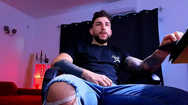 MightyAaron66 online show from 10-29-25, 05:10