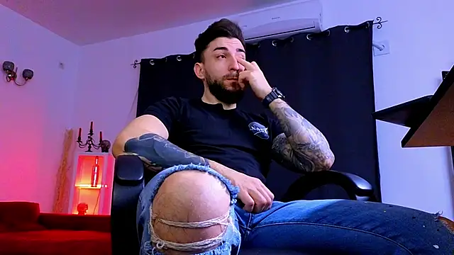 MightyAaron66 online show from 03-09-26, 03:54