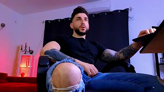 MightyAaron66 online show from 04-19-26, 01:27