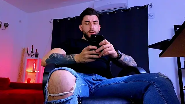 Snapshot of MightyAaron66 chatting on 05-17-26, 03:37 MightyAaron66 online show from 05-17-26, 03:37