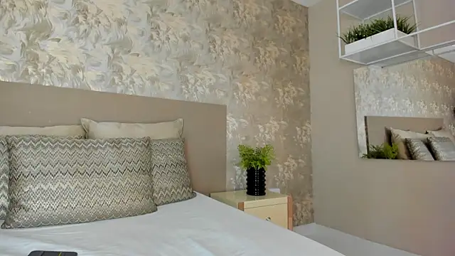 JadaKai online show from 11-09-25, 01:04