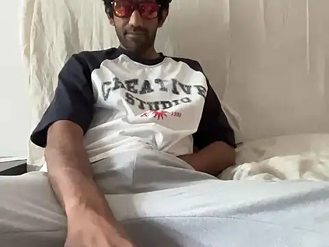 dominanthubby online show from 06-10-26, 09:19