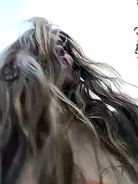 Snapshot of cuteluci_ chatting on 02-02-25, 12:02 cuteluci online show from 02-02-25, 12:02