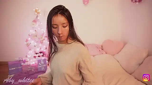 AbyWhitee online show from 12-17-25, 02:06