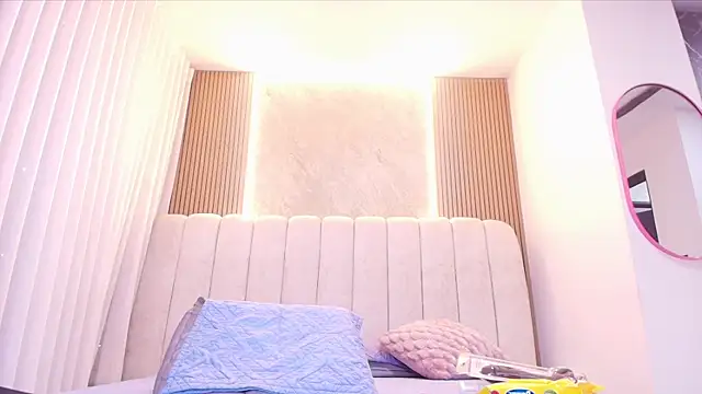 kata hazel online show from 04-28-26, 07:19