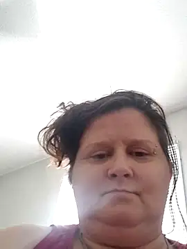 staceysmomfow online show from 01-01-25, 07:43