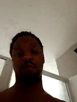 Snapshot of NBABBC345 chatting on 10-24-25, 09:11 NBABBC345 online show from 10-24-25, 09:11