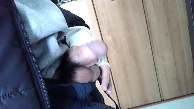 Snapshot of ikkakusai11 chatting on 12-23-24, 03:50 ikkakusai11 online show from 12-23-24, 03:50