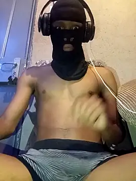 Snapshot of Thickcockzivyy chatting on 12-17-25, 04:29 Thickcockzivyy online show from 12-17-25, 04:29