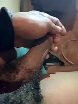 Snapshot of Thickcockzivyy chatting on 03-05-26, 08:05 Thickcockzivyy online show from 03-05-26, 08:05