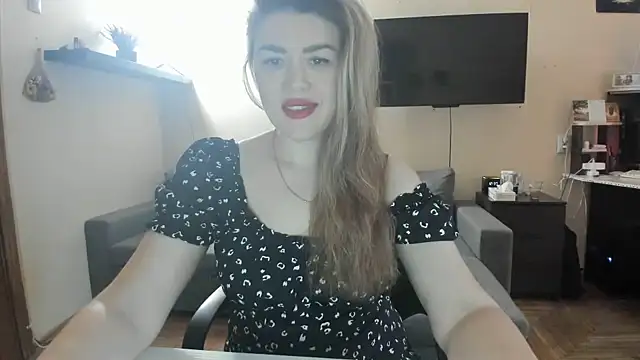 Snapshot of SofiaBells chatting on 11-17-25, 09:37 SofiaBells online show from 11-17-25, 09:37