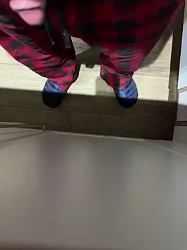 Snapshot of rundum40 chatting on 12-07-24, 09:44 rundum40 online show from 12-07-24, 09:44