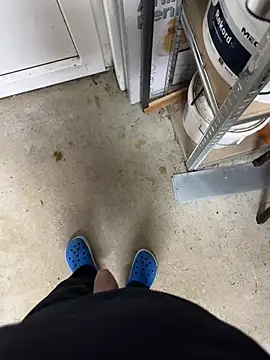 Snapshot of rundum40 chatting on 12-26-24, 04:14 rundum40 online show from 12-26-24, 04:14