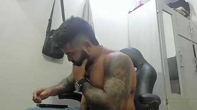 Lyon vach online show from 01-26-25, 06:58